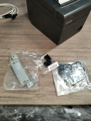 Impresora térmica tickets Epson TM-T20III USB