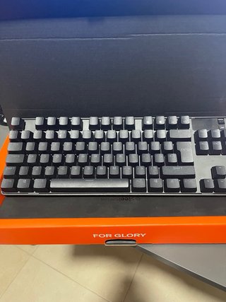 SteelSeries Apex Pro TKL 2023 Tastiera da Gaming