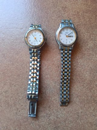2 Relojes Pulsera Acero y Dorado