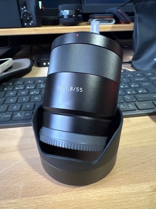 Sony Zeiss Sonnar T* FE 55mm f/1.8 ZA SEL55F18
