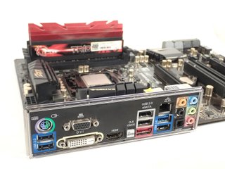 Placa ASRock Z77 Extreme4 + i7 2600K + 16GB DDR3