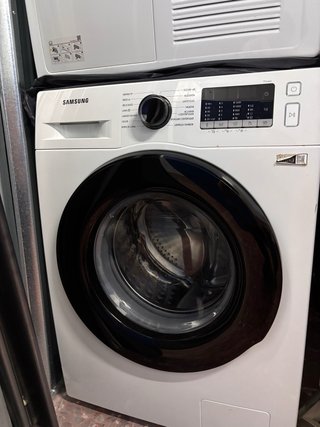 Secadora Samsung Heatpump Blanca y Lavadora