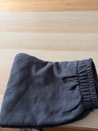 Pantalón gris niño