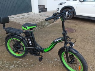 Bicicleta Eléctrica Negra y Verde nueva