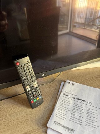 Televisión LG Negra