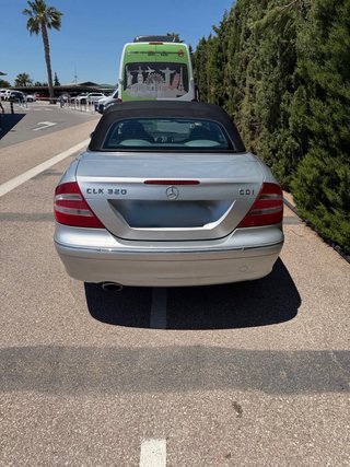 Mercedes - Benz CLA
