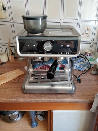 Cafetera Cecotec Cumbia