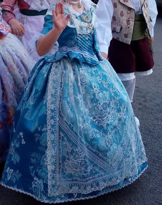 Traje Fallera Niña 4-6 años con Manteletas