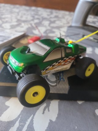 Losi Micro T 1/36 rarissima con lipo
