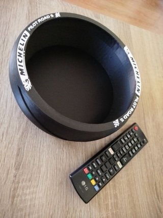 Organizador tipo neumático. Varias marcas.