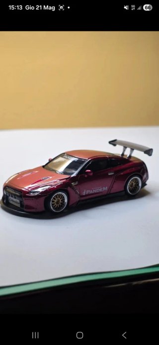 Mini GT Pandem Nissan GT-R Lava Red