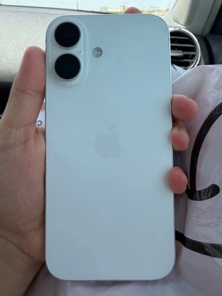 iPhone 16 Apple
