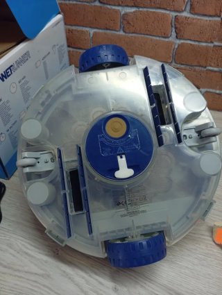Robot Inalámbrico para Piscinas Gre RBR60