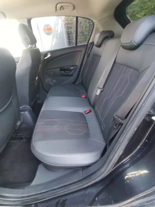 Opel Corsa PANTALLA