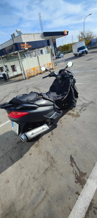 Suzuki Burgman 200cc Automática Negra año 200 o