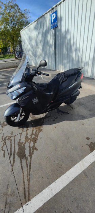Suzuki Burgman 200cc Automática Negra año 200 o