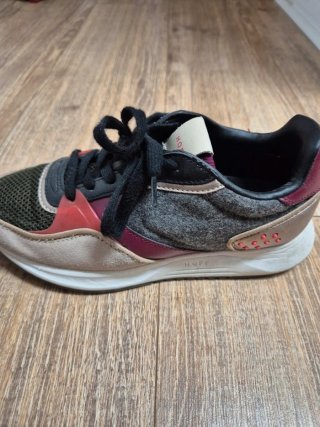 Zapatillas HOFF verdes y moradas