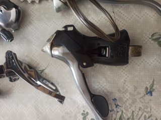 Grupo Shimano 105 9 velocidades con 11-28