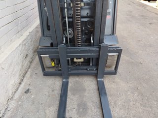 Carretilla elevadora Linde E16C-02