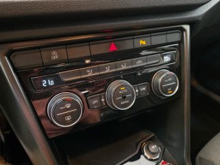 Volkswagen T-Roc 2019