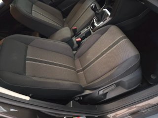 Volkswagen T-Roc 2019