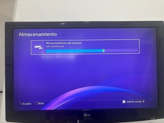 PS4 1TB Negra + 3 Mandos + Auriculares + Juegos