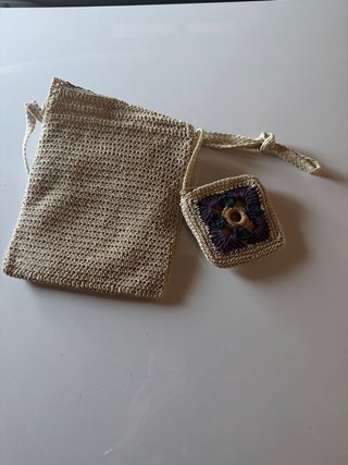 Bolso y monedero tejido a mano. NUEVO A ESTRENAR.