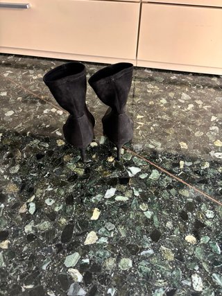 Stivaletti tacco 8cm alto neri