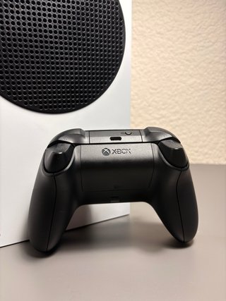 Xbox Series S + Game Pass + Garantía