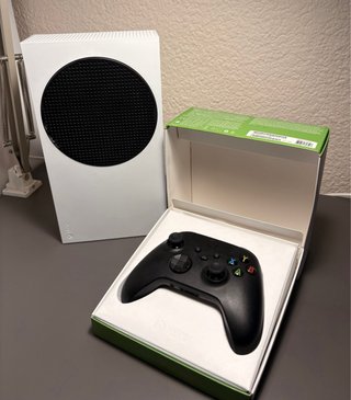 Xbox Series S + Game Pass + Garantía