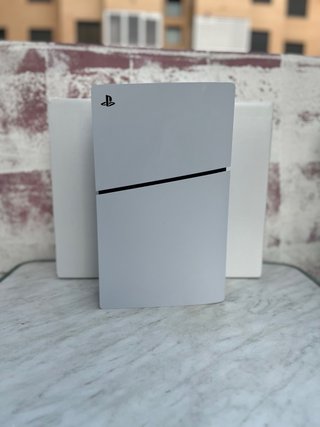 Playstation 5 slim 1TB