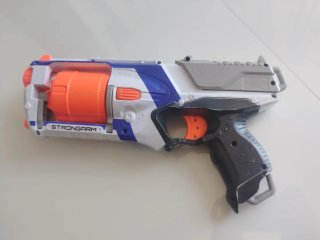 Nerf N-Strike Elite Strongarm Blanco/Azul