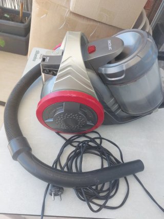 Se venden 2 Aspiradoras sin bolsa MEDEK y cecotec