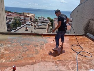 PEQUEÑOS REMIENDOS