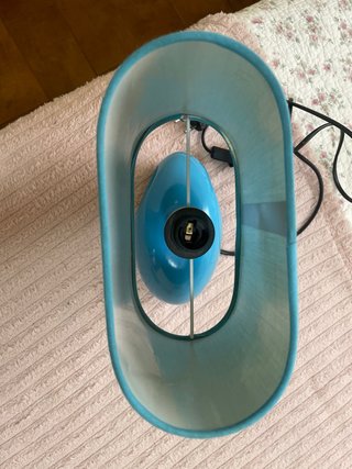 Lámpara de mesa azul y turquesa