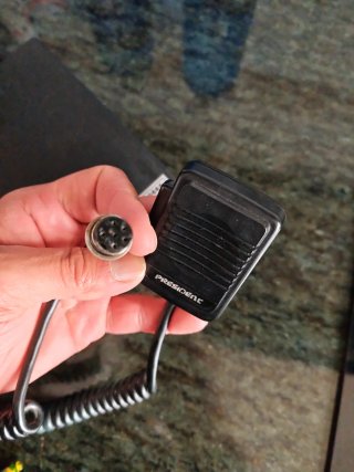 Emisora Radioaficionado President Harry + Micro