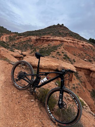 Bicicleta Conway RLC FS 6.9 Carbono con mejoras