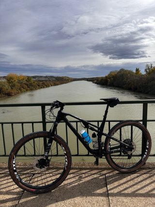 Bicicleta Conway RLC FS 6.9 Carbono con mejoras