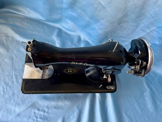 Máquina de Coser Alfa Vintage
