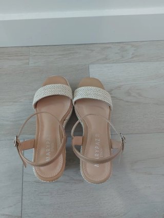 Sandalias plataforma Marypaz beige