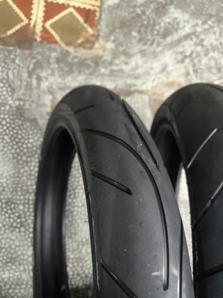 Neumáticos Dunlop Moto 3  slicks Rayados