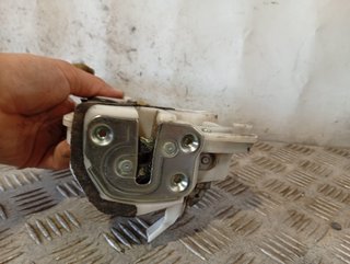 CERRADURA PUERTA DELANTERA IZQUIERDA MAZDA 2 BERLINA (DE)
