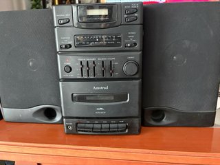 Mini cadena Amstrad CD/Radio/Caset negra