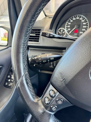 Mercedes-Benz Clase A 2009 ETIQUETA C