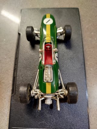 Lotus Type 33 (1965) 1:43