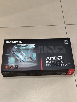 Gigabyte AMD Radeon RX 9060 XT Gaming OC 16gigas