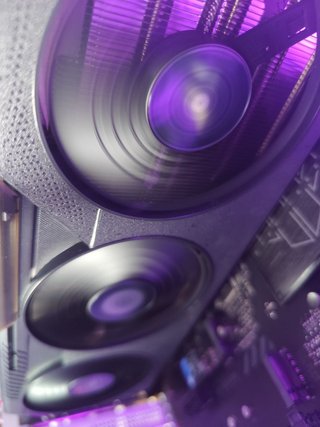 Gigabyte AMD Radeon RX 9060 XT Gaming OC 16gigas