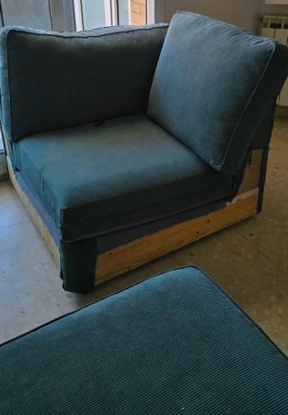 Sofá IKEA KIVIK modular rinconera + Puff