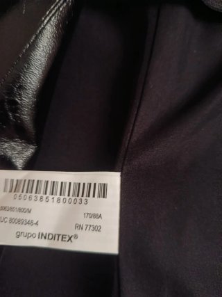Top polipiel Zara negro