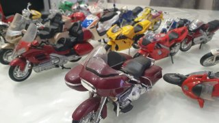Colección 20 Motos Miniatura